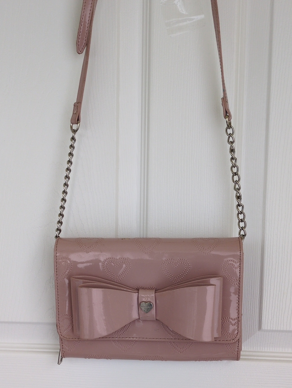 Betsey Johnson Patent Bow Crossbody Bag in Dusty Pink